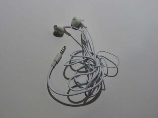 Auriculares Mini Jack PBP-640 abierto